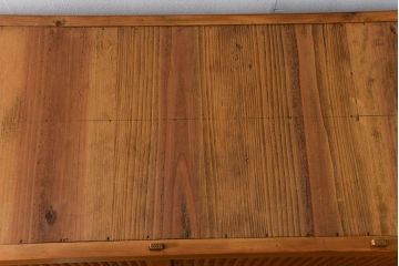 アンティーク家具　古民具・骨董 希少な生地色の上質な六尺水屋箪笥(食器棚、収納棚、時代箪笥)