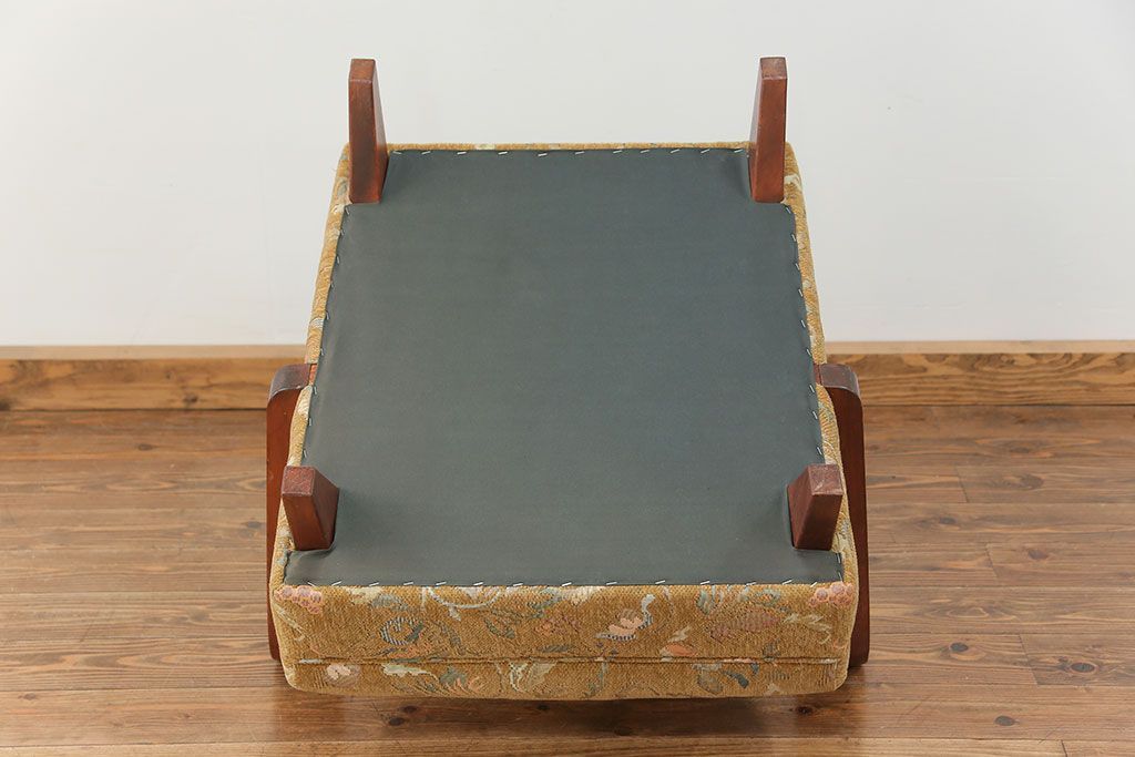 レトロ家具　昭和レトロ 1960〜70年代　かわいい一人掛けソファ(1)(シングルソファ、椅子、アームチェア、イス)