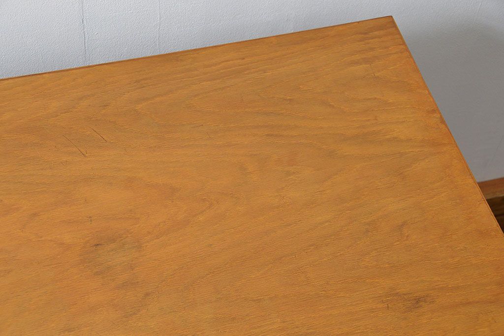 レトロ家具　昭和レトロ シンプルで使いやすいアンティーク両袖机(デスク)