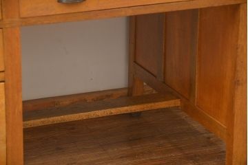 レトロ家具　昭和レトロ シンプルで使いやすいアンティーク両袖机(デスク)