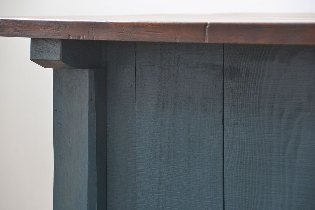 アンティーク家具　アンティークペイント　古い木の大きな作業台(テーブル、陳列台)