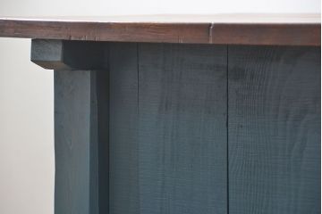 アンティーク家具　アンティークペイント　古い木の大きな作業台(テーブル、陳列台)