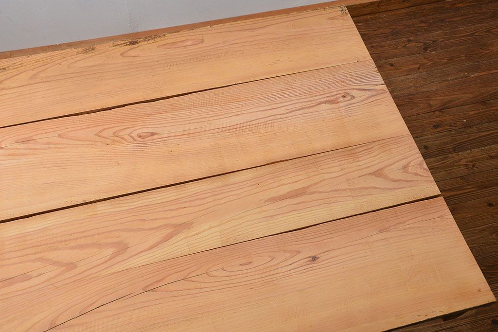 アンティーク家具　アンティークジャンクスタイル　使い込まれた無骨で重厚な作業台(テーブル)