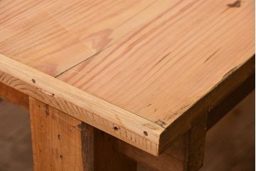 アンティーク家具　アンティークジャンクスタイル　使い込まれた無骨で重厚な作業台(テーブル)