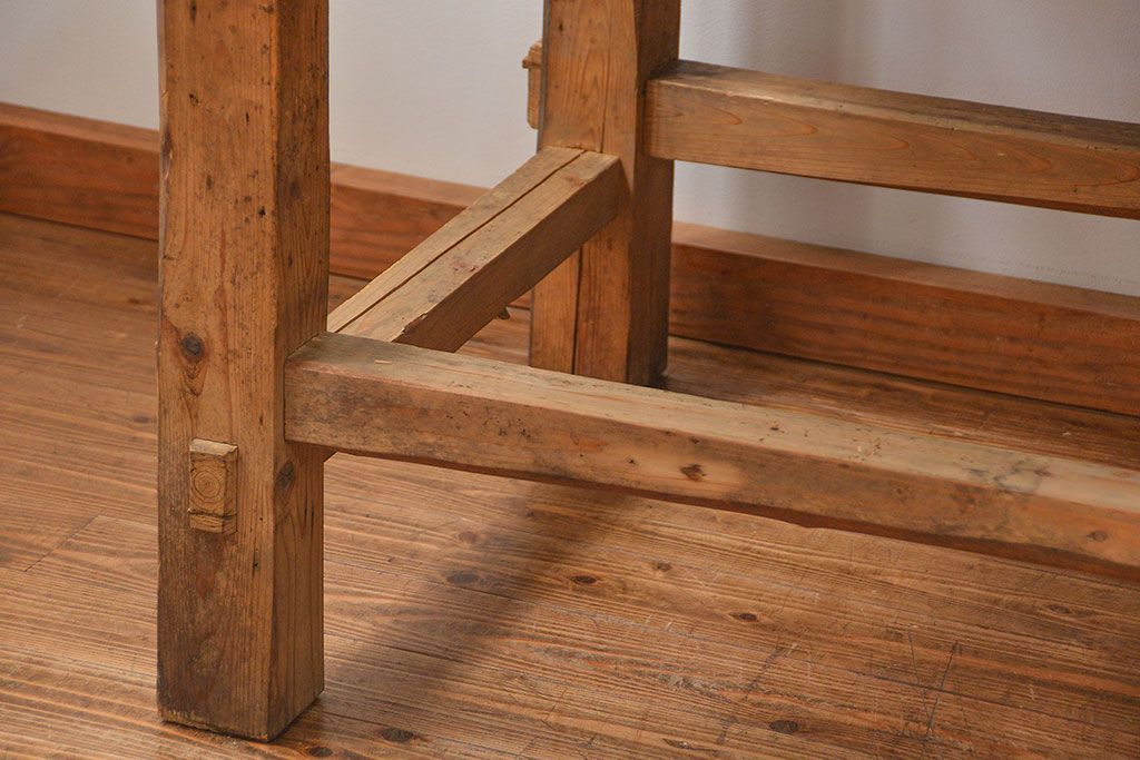 アンティーク家具　アンティークジャンクスタイル　使い込まれた無骨で重厚な作業台(テーブル)