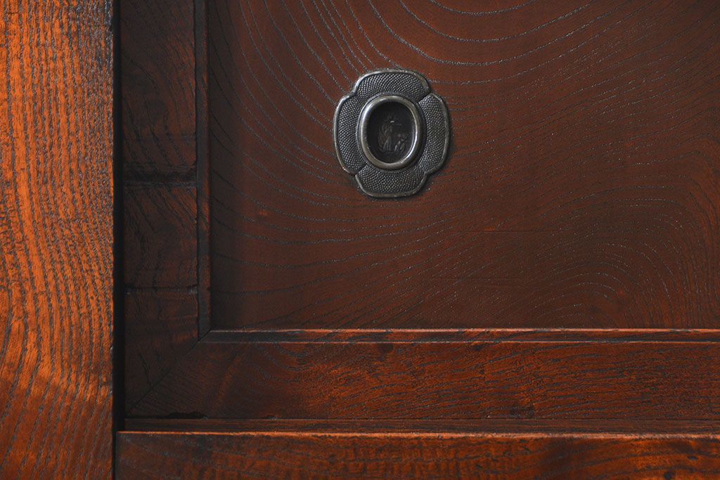 アンティーク家具　古民具・骨董 特別注文造り　希少な前面欅材!五尺水屋箪笥(食器棚、カップボード)