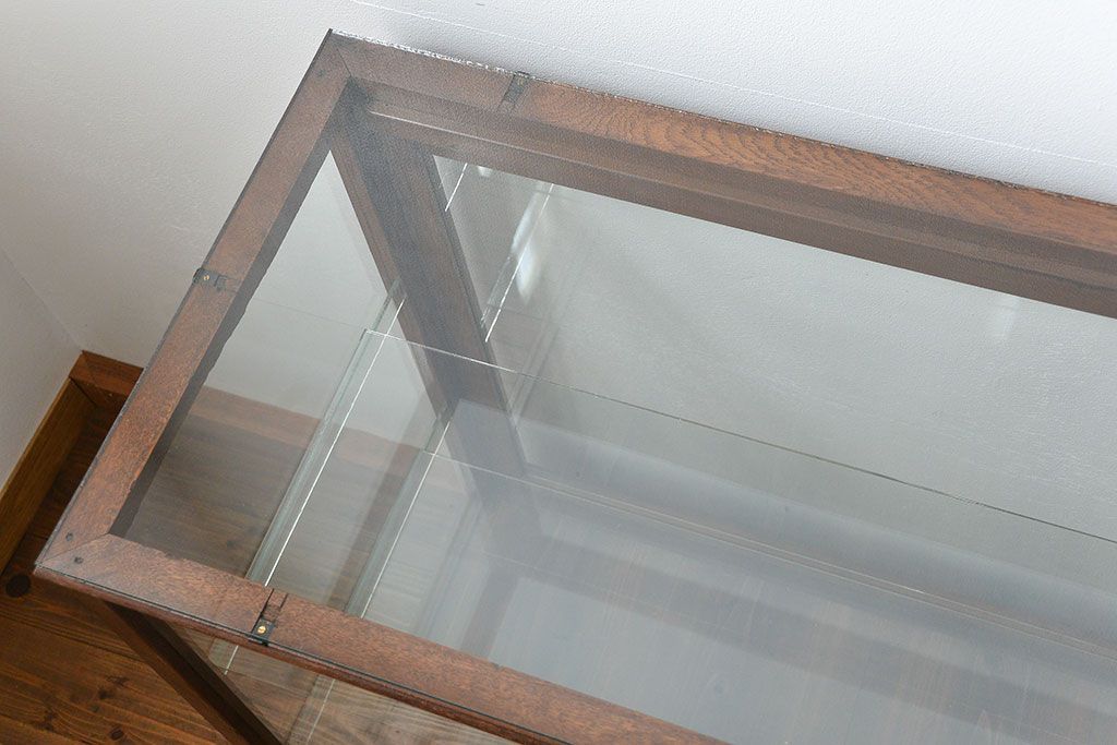 アンティーク家具　アンティーク 古いナラ材の大きなガラスケース(ショーケース、陳列棚)