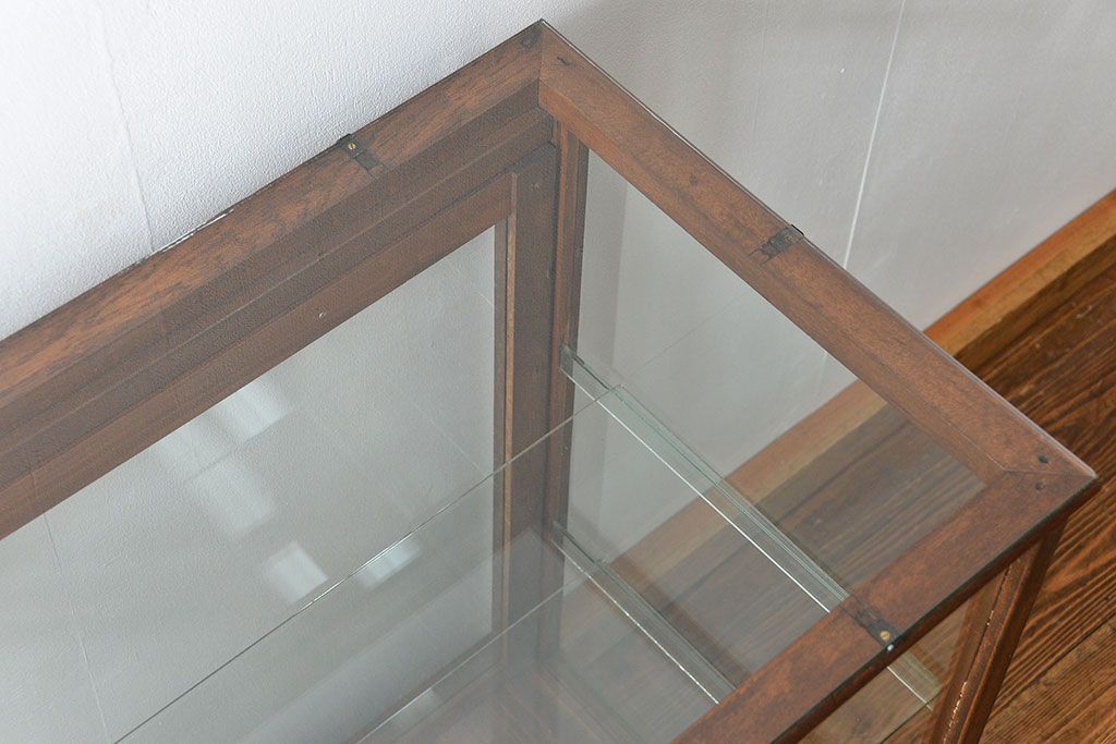 アンティーク家具　アンティーク 古いナラ材の大きなガラスケース(ショーケース、陳列棚)