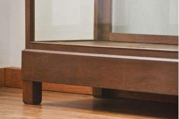 アンティーク家具　アンティーク 古いナラ材の大きなガラスケース(ショーケース、陳列棚)