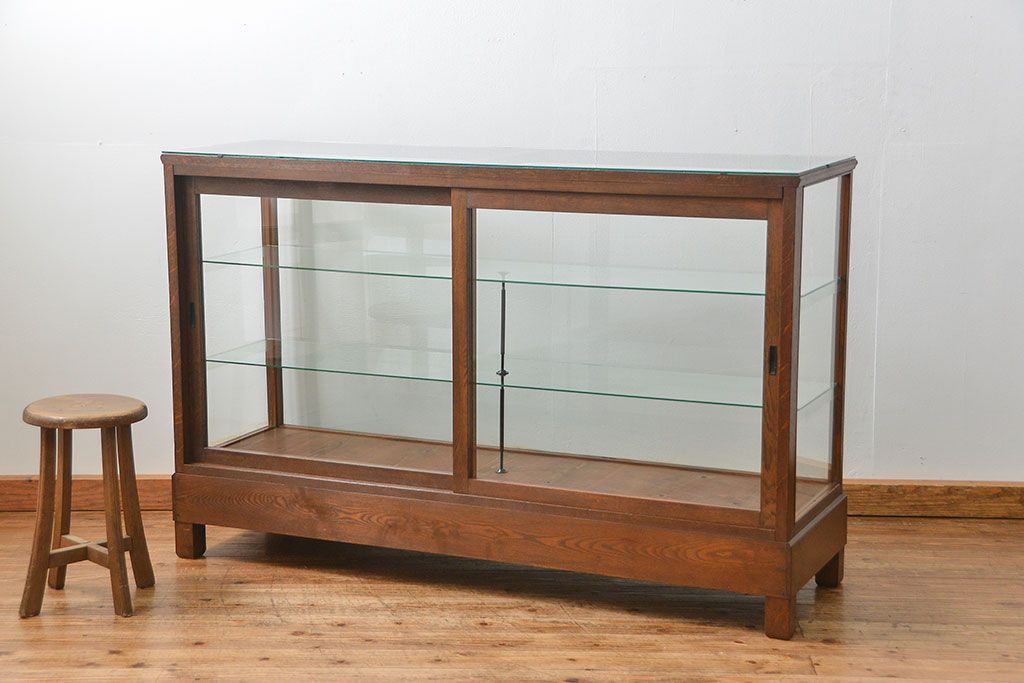 アンティーク家具　アンティーク 古いナラ材の大きなガラスケース(ショーケース、陳列棚)