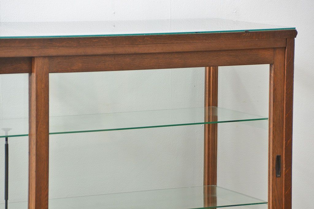 アンティーク家具　アンティーク 古いナラ材の大きなガラスケース(ショーケース、陳列棚)