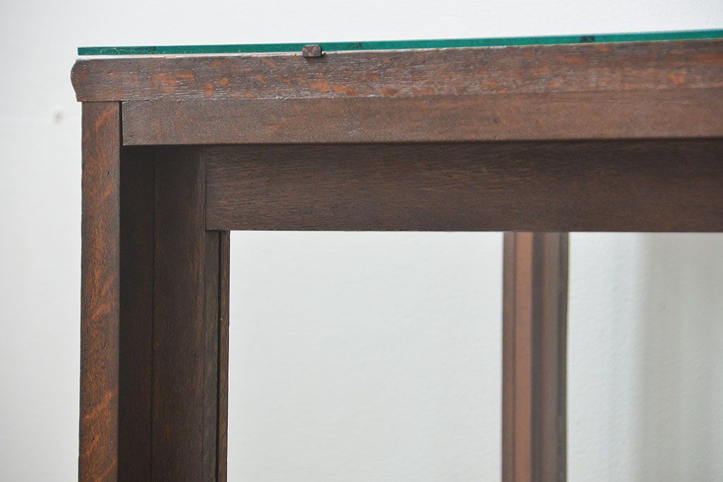 アンティーク家具　アンティーク 古いナラ材の大きなガラスケース(ショーケース、陳列棚)