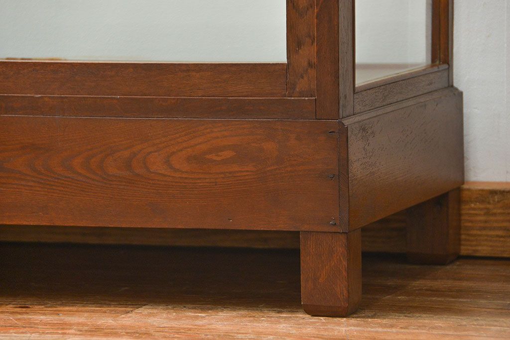 アンティーク家具　アンティーク 古いナラ材の大きなガラスケース(ショーケース、陳列棚)