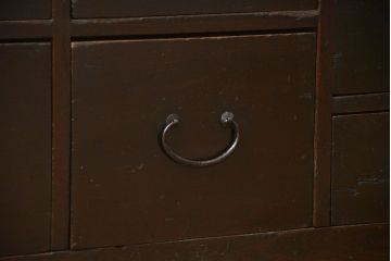 アンティーク家具　古民具・骨董 古作造り　簡素な造りの19杯引き出し(時代箪笥、水屋箪笥、薬箪笥)