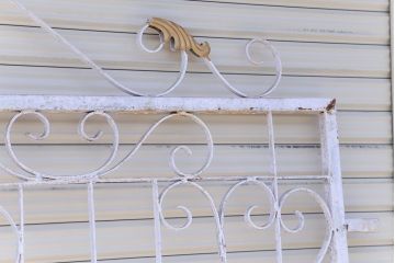 中古　大きなロートアイアンガーデンフェンス(1)(洋風フェンス、ヨーロッパ風フェンス、門扉、鉄柵)