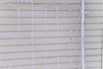 中古　大きなロートアイアンガーデンフェンス(1)(洋風フェンス、ヨーロッパ風フェンス、門扉、鉄柵)