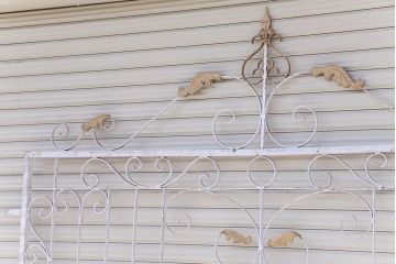 中古　ロートアイアンのガーデンフェンス(1)(洋風フェンス、ヨーロッパ風フェンス、門扉、鉄柵)