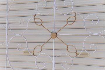 中古　ロートアイアンのガーデンフェンス(1)(洋風フェンス、ヨーロッパ風フェンス、門扉、鉄柵)