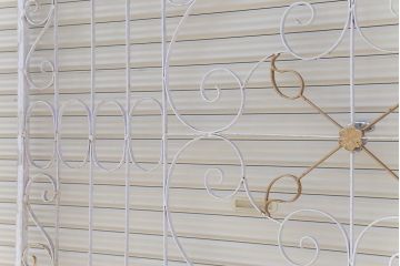 中古　ロートアイアンのガーデンフェンス(1)(洋風フェンス、ヨーロッパ風フェンス、門扉、鉄柵)