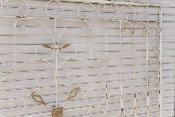 中古　ロートアイアンのガーデンフェンス(2)(洋風フェンス、ヨーロッパ風フェンス、門扉、鉄柵)