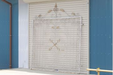 中古　ロートアイアンのガーデンフェンス(3)(洋風フェンス、ヨーロッパ風フェンス、門扉、鉄柵)