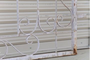 中古　洋風!大きなロートアイアンのガーデンフェンス(1)(ヨーロッパ風フェンス、門扉、鉄柵)