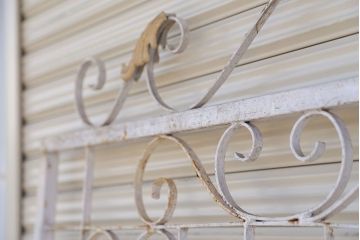 中古　大きなロートアイアンガーデンフェンス(8)(洋風フェンス、ヨーロッパ風フェンス、門扉、鉄柵)