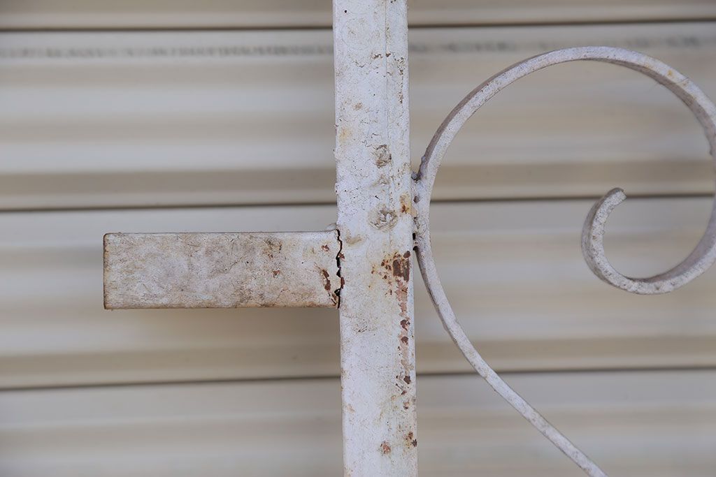 中古　洋風!大きなロートアイアンのガーデンフェンス(3)(ヨーロッパ風フェンス、門扉、鉄柵)