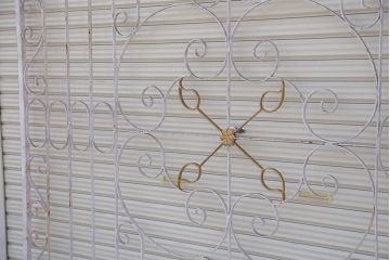 中古　洋風!大きなロートアイアンのガーデンフェンス(3)(ヨーロッパ風フェンス、門扉、鉄柵)