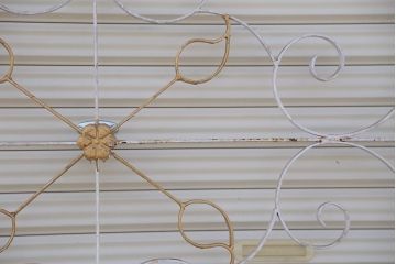 中古　洋風!大きなロートアイアンのガーデンフェンス(3)(ヨーロッパ風フェンス、門扉、鉄柵)