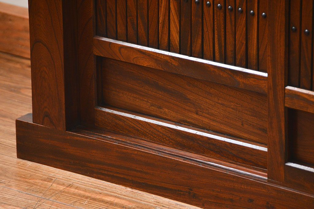 アンティーク家具　古民具・骨董　希少!前面欅材三尺水屋箪笥(食器棚、時代箪笥、収納棚)