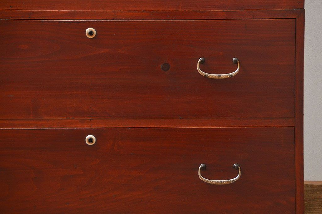 アンティーク家具　アンティーク 古い木のシンプルな三段重ね時代箪笥(チェスト)