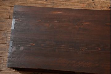 アンティーク家具　アンティーク 古い木のシンプルな三段重ね時代箪笥(チェスト)