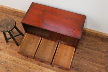 アンティーク家具　アンティーク 前面欅材の味わい深い時代箪笥ローボード(タンス、収納棚)