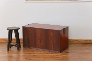 アンティーク家具　アンティーク 前面欅材の味わい深い時代箪笥ローボード(タンス、収納棚)