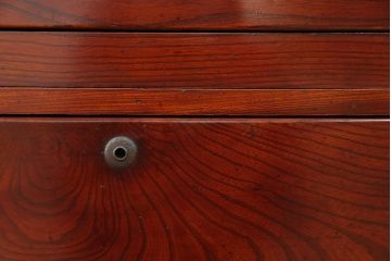 アンティーク家具　古民具・骨董 前面欅材のシンプルな時代箪笥(タンス、チェスト)