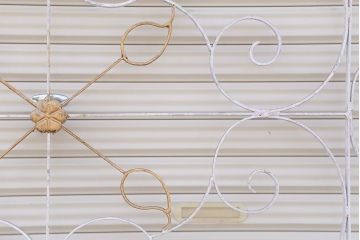 中古　ヨーロッパ風!大きなロートアイアンのガーデンフェンス(2)(洋風フェンス、門扉、鉄柵)