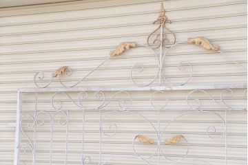 中古　大きなロートアイアンガーデンフェンス(12)(洋風フェンス、ヨーロッパ風フェンス、門扉、鉄柵)