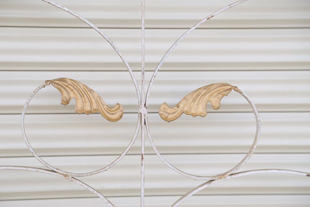 中古　可愛いロートアイアンガーデンフェンス(13)(ヨーロッパ風フェンス、洋風フェンス、門扉、鉄柵)