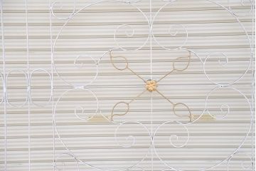 中古　可愛いロートアイアンガーデンフェンス(3)(ヨーロッパ風フェンス、洋風フェンス、門扉、鉄柵)