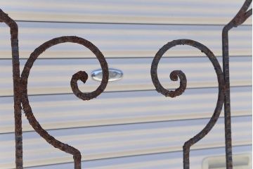 中古　大きなロートアイアンガーデンフェンス(17)(洋風フェンス、ヨーロッパ風フェンス、門扉、鉄柵)