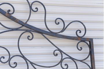 中古　大きなロートアイアンガーデンフェンス(24)(洋風フェンス、ヨーロッパ風フェンス、門扉、鉄柵)