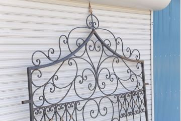 中古　大きなロートアイアンガーデンフェンス(25)(洋風フェンス、ヨーロッパ風フェンス、門扉、鉄柵)