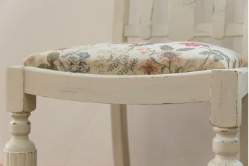 アンティーク家具　イギリスアンティーク ペイントのかわいいダイニングチェア2脚セット(1)(椅子、イス)