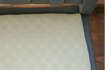 アンティーク家具　イギリスアンティーク ペイントのかわいいダイニングチェア2脚セット(2)(椅子、イス)