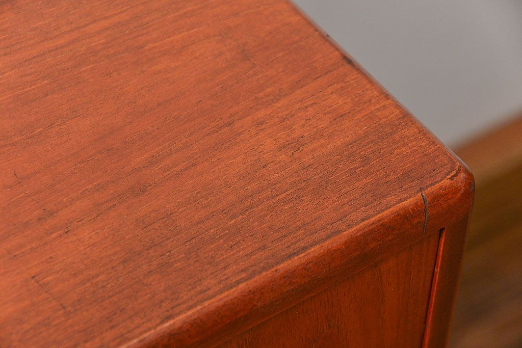 北欧家具 ジープラン(G-PLAN)北欧ビンテージチェスト(サイドボード)