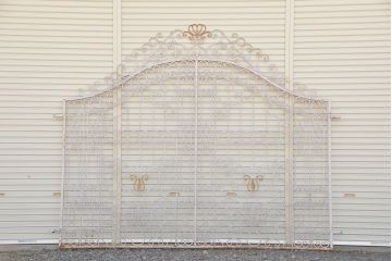 中古　大きなロートアイアンガーデンフェンス(29)(洋風フェンス、ヨーロッパ風フェンス、門扉、鉄柵)