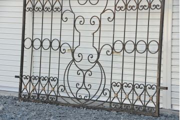 アンティーク雑貨　中古　大きなロートアイアンガーデンフェンス(42)(洋風フェンス、ヨーロッパ風フェンス、門扉、鉄柵)