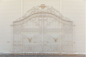 中古　大きなロートアイアンガーデンフェンス(32)(洋風フェンス、ヨーロッパ風フェンス、門扉、鉄柵)