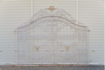 中古　大きなロートアイアンガーデンフェンス(37)(洋風フェンス、ヨーロッパ風フェンス、門扉、鉄柵)